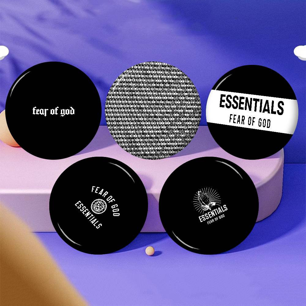 Fashion E-Essentials F-Fear Of - Fear Of God Essential 리뷰 및 가격